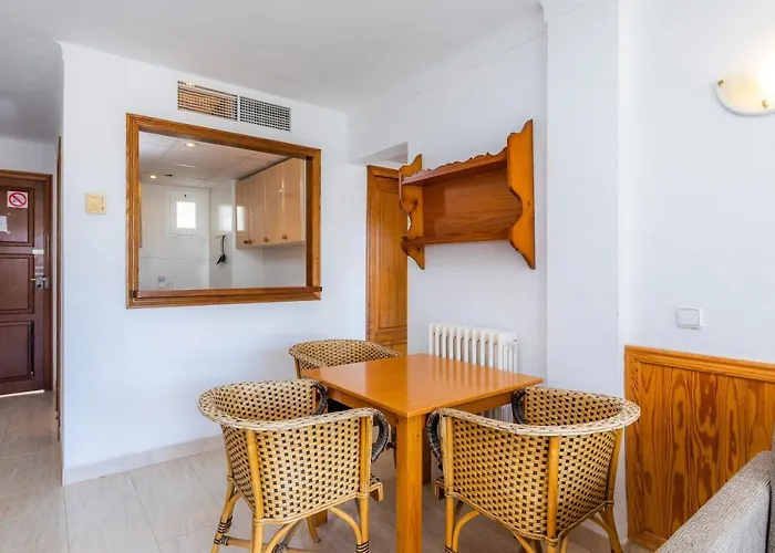 Apto Con Terraza 5 Lägenhet *