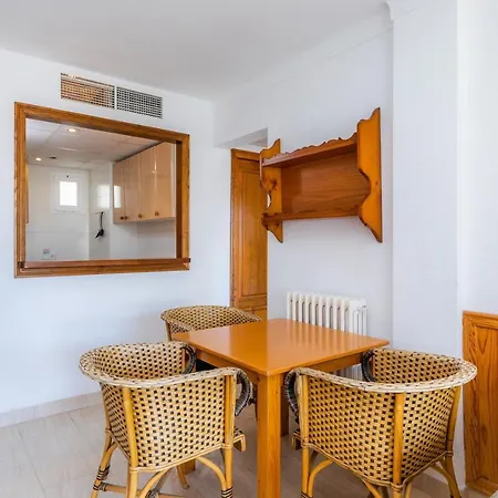 Apto Con Terraza 5 Lägenhet *